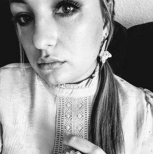 Meet your Posher, Inga